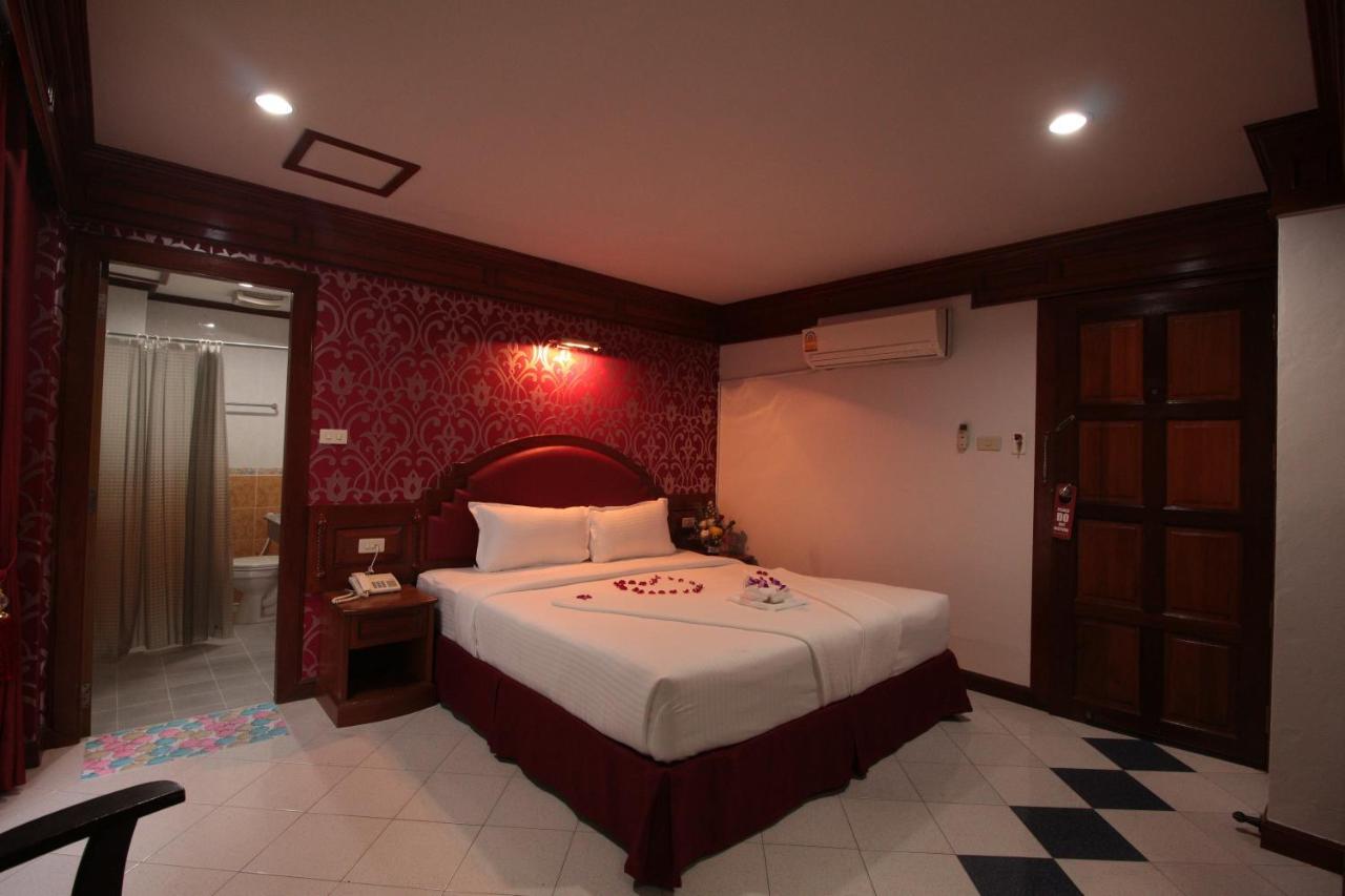 Taj Phuket Inn Patong Εξωτερικό φωτογραφία