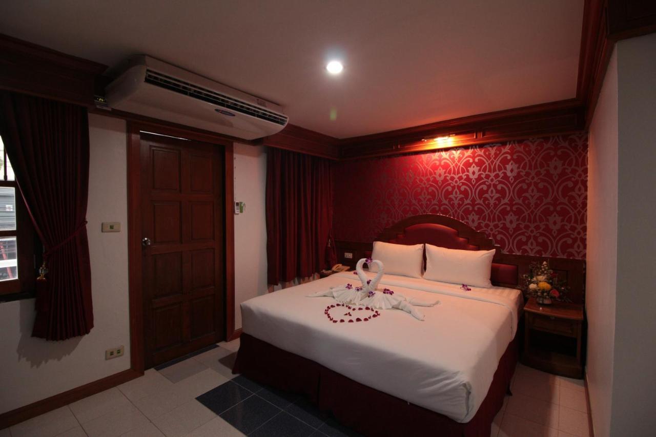 Taj Phuket Inn Patong Εξωτερικό φωτογραφία