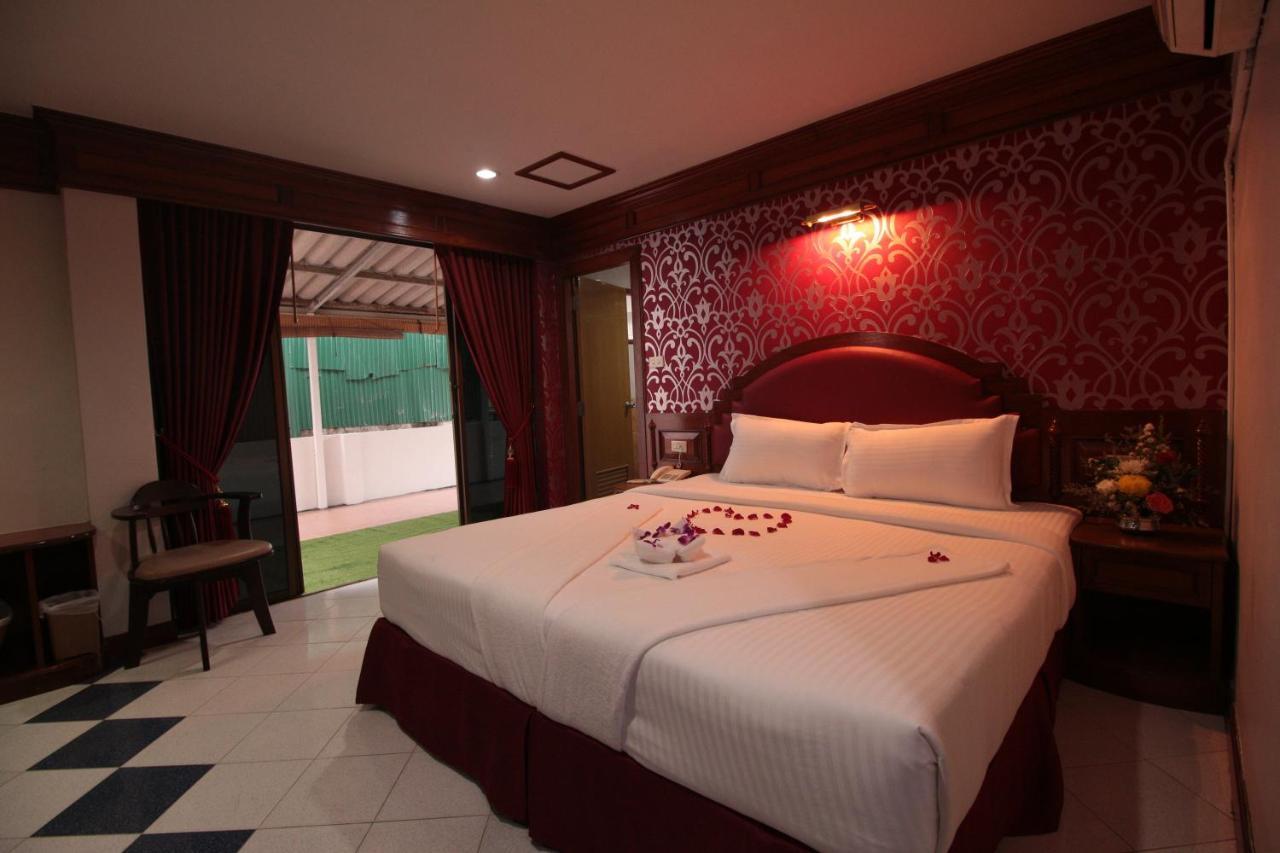 Taj Phuket Inn Patong Εξωτερικό φωτογραφία
