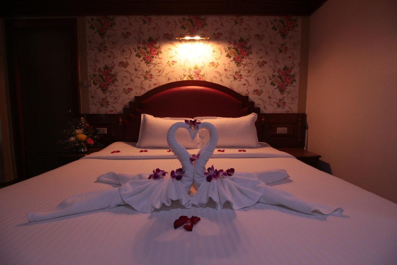 Taj Phuket Inn Patong Εξωτερικό φωτογραφία